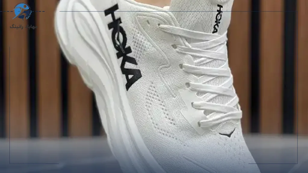 ویژگیهای مهم و کلیدی کتونی هوکا برای راحتی