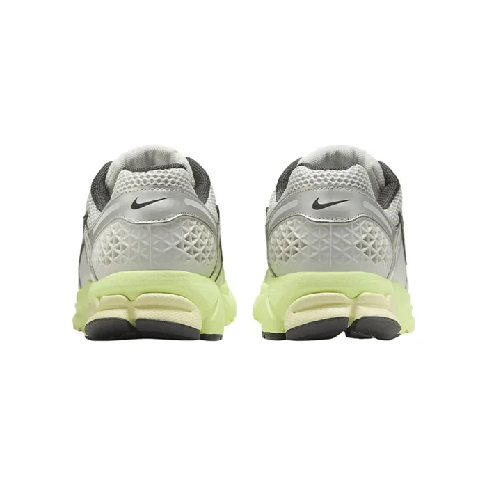 نایک زوم ومرو 5 nike zoom vomero کد IM3376-007 - مهاباد رانینگ